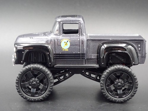 1956 56 Ford F100 Pick-Up Camion 4X4 Grigio 1:64 Diorama Scala Modellino Auto - Foto 2 di 8