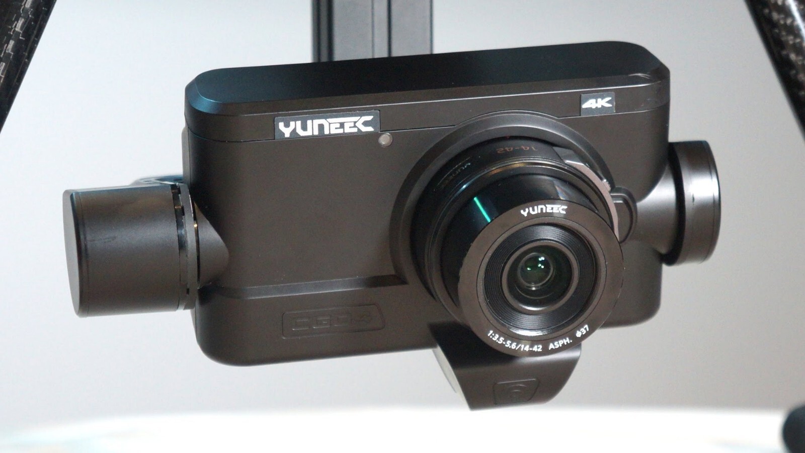 Professional cinema drone, Yuneec Tornado h920, CGO4 Camera aka
