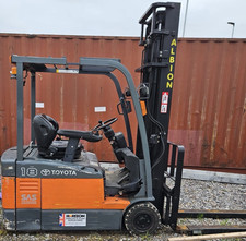 Toyota Electric 3-Wheel Counterbalance Forklift 1814-2268kg Cushion Tyres