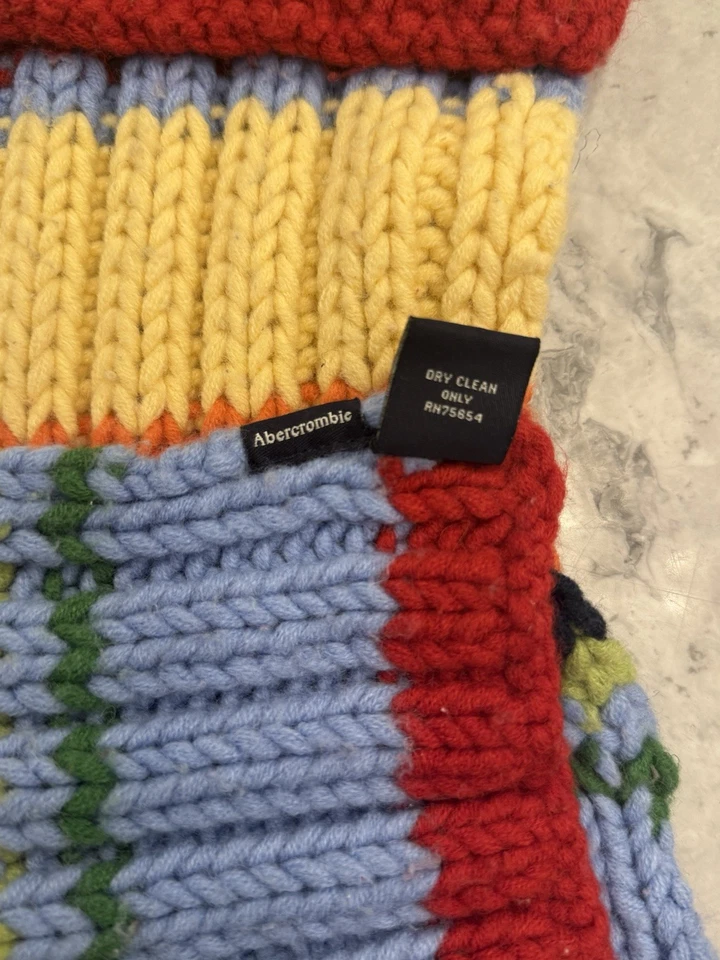 Sombrero y bufanda de lana preadolescente de invierno Abercrombie & Fitch (talla única) Foto 2 de 4