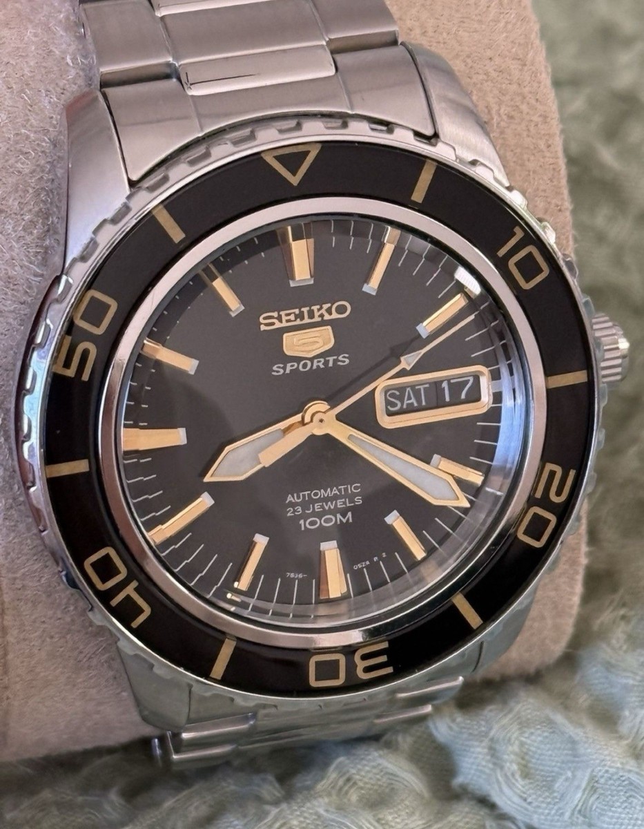 ひろ太郎 SEIKO 5sports SNZH57J1 ファゾムス Seiko 5 Sports Men's Black Watch - SNZH57J1 for sale online