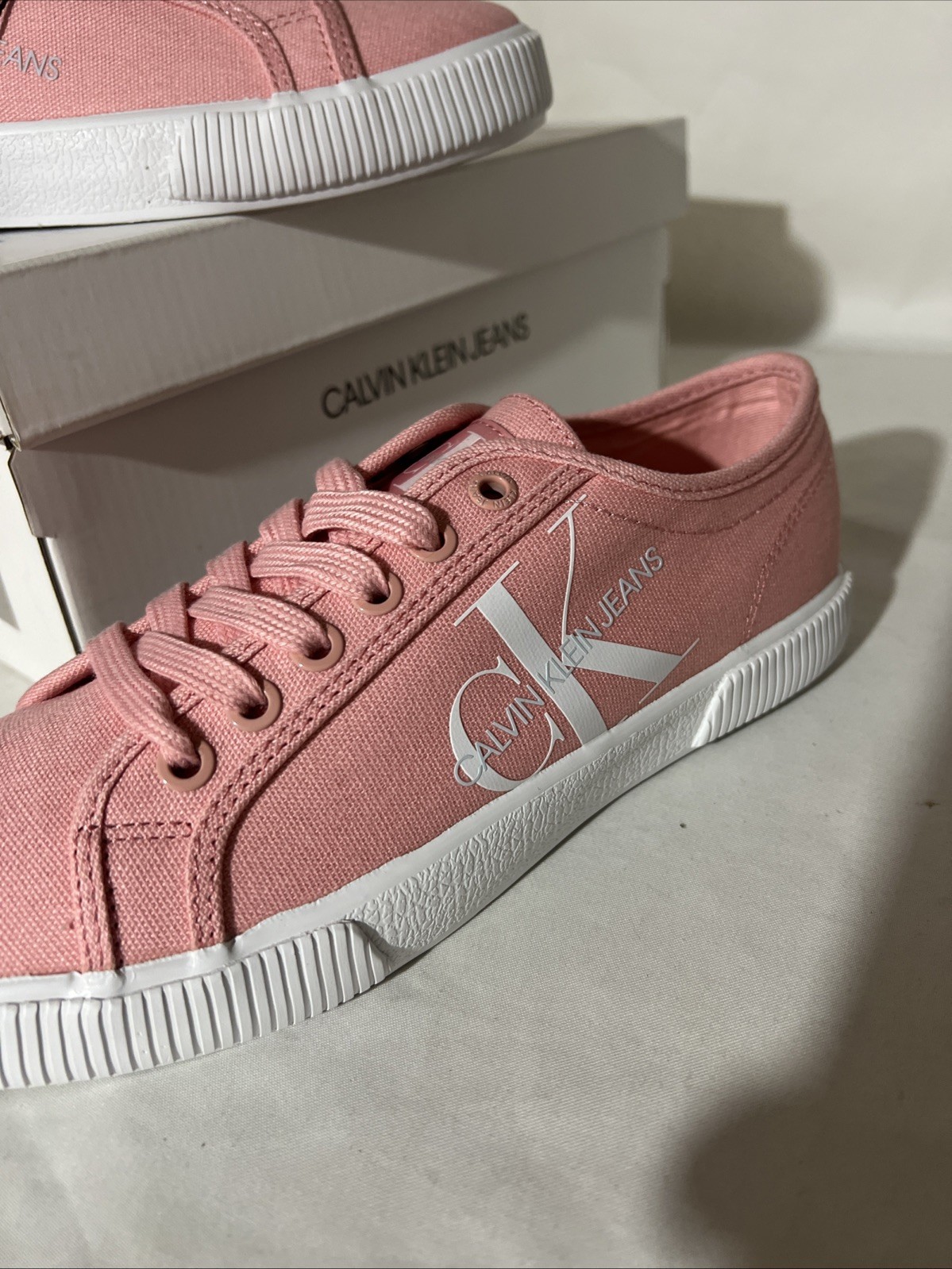 Calvin Klein pink Vulcanised canvas trainers sneakers UK 5 image 2
