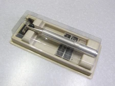 Vintage Gillette ATRA Metal pivoting head Safety Razor Set in Case E2 1984 CLEAN