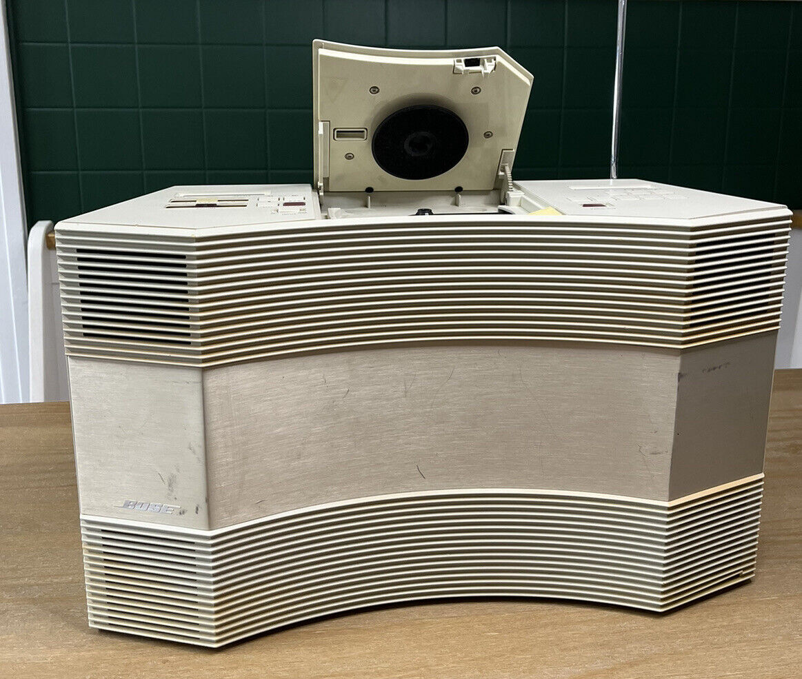 Vintage Bose Model CD-2000 Acoustic Wave Stereo Music System Vintage Bose Model CD-2000 Acoustic Wave Stereo Music System