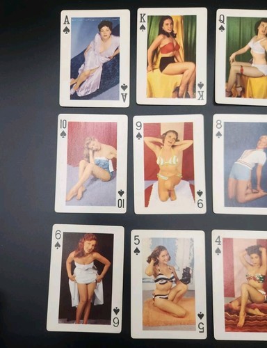 Crown Distributing Look Playing Cards 52 Beautiful Art Studies Complete - Picture 17 of 21