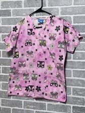 Scrub Top HQ Scrubs Women  s XS Pink Butterfly Print
