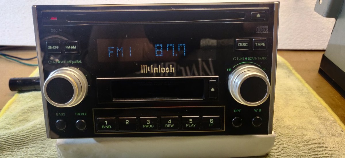 McIntosh / Subaru PF-23431-A & EF-10801 Am/Fm/CD/Cassette