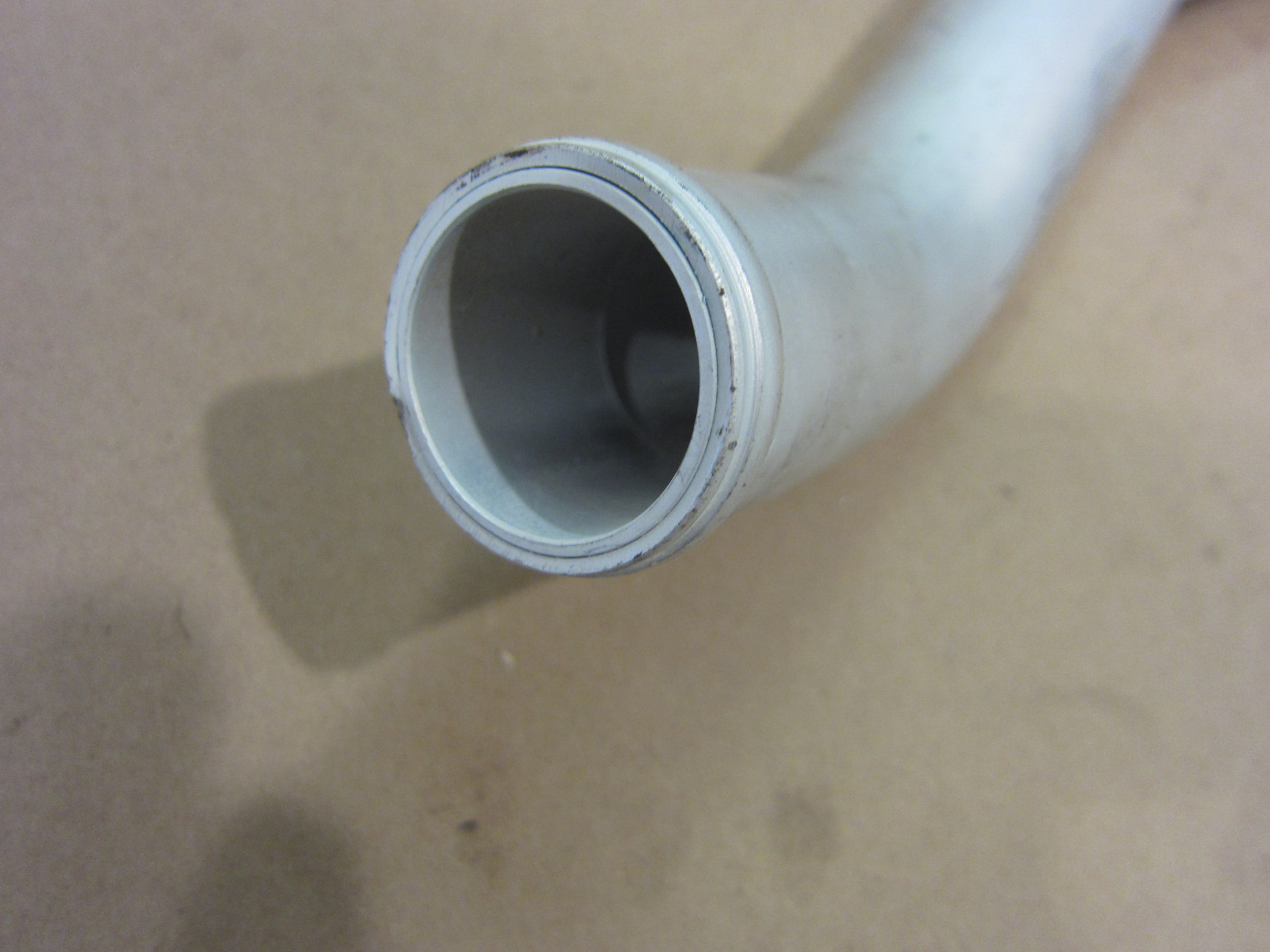 Ferrari 512M/TR - Pipe From Thermostat Body to LH Radiator - Part 148779