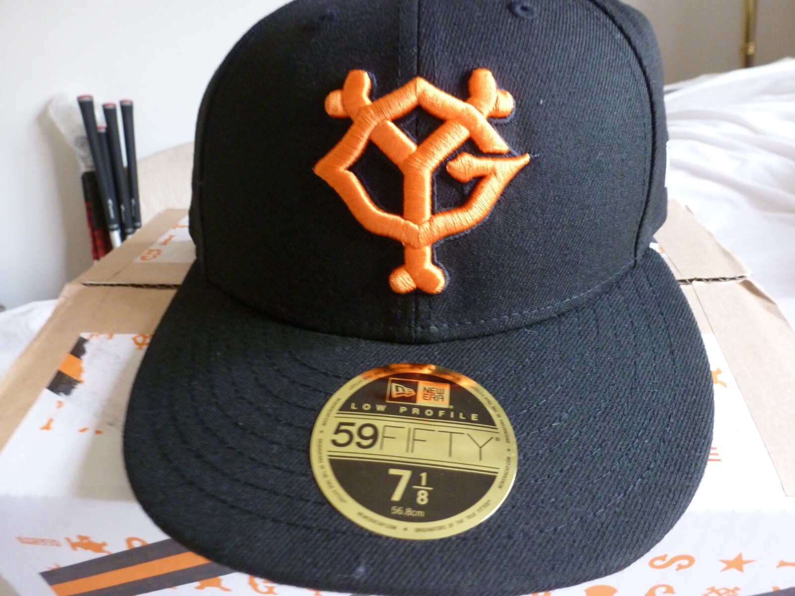 NEW Japan TOKYO YOMIURI GIANTS NEW ERA Baseball Cap Hat Black/ORANGE 8 ...