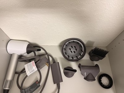 Dyson Supersonic Hair Dryer with Attachments