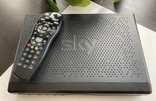 Sky Receiver inkl. Fernbedienung & Netzteil