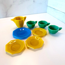    Akro Agate Octagonal Child's Tea Set - Teapot Cups Plates
