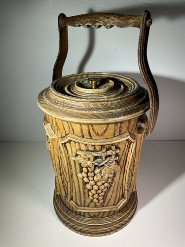 Vintage 1970s Faux Wood Brown Grapes Retro Ice Bucket Hong Kong 10" - Picture 2 of 24
