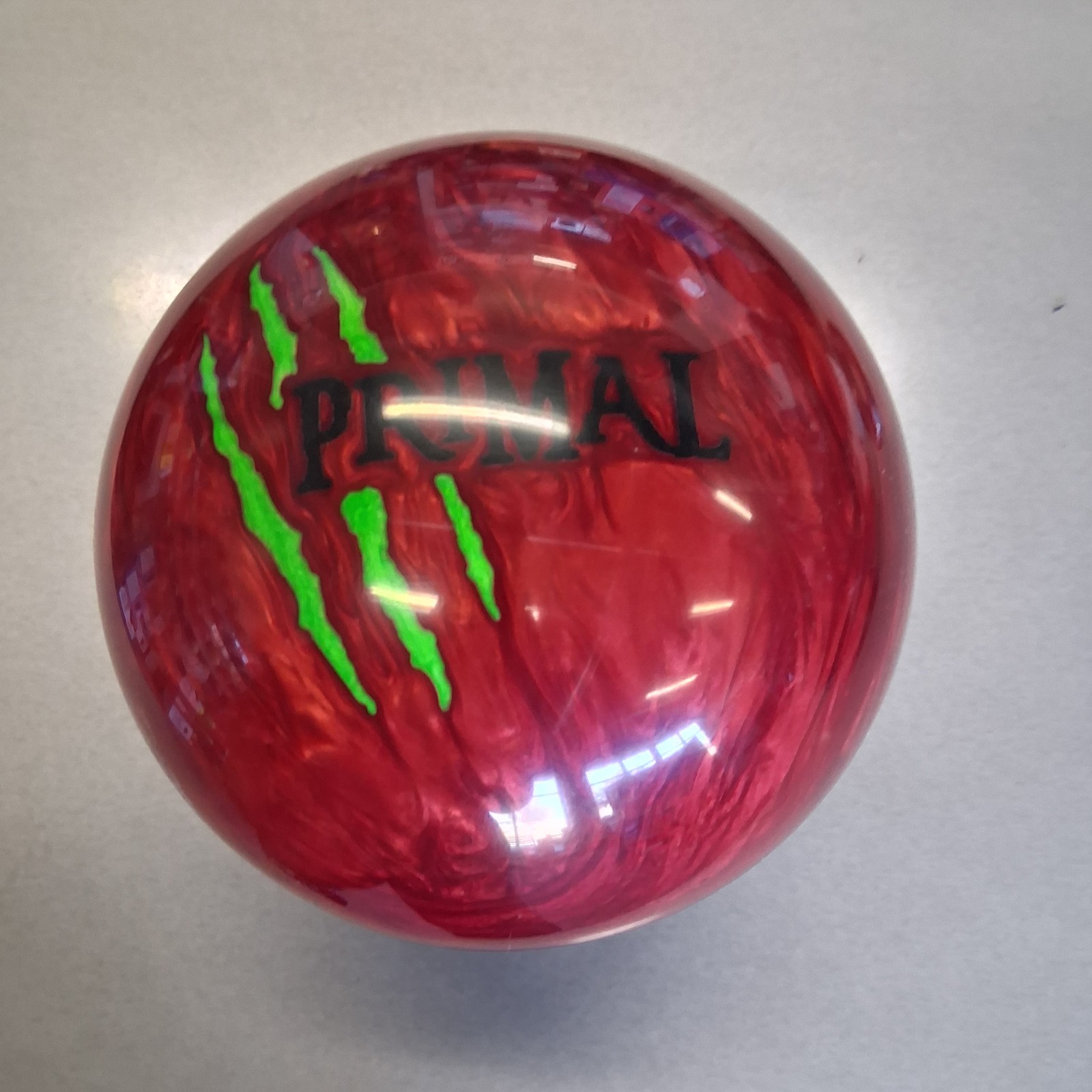 Motiv Primal Rage Evolution Bowling Ball 16 lb  1st qual NEW