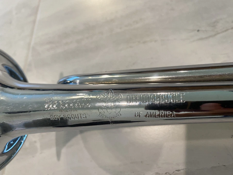 Corneta cromada Rexcraft Foto 2 de 2