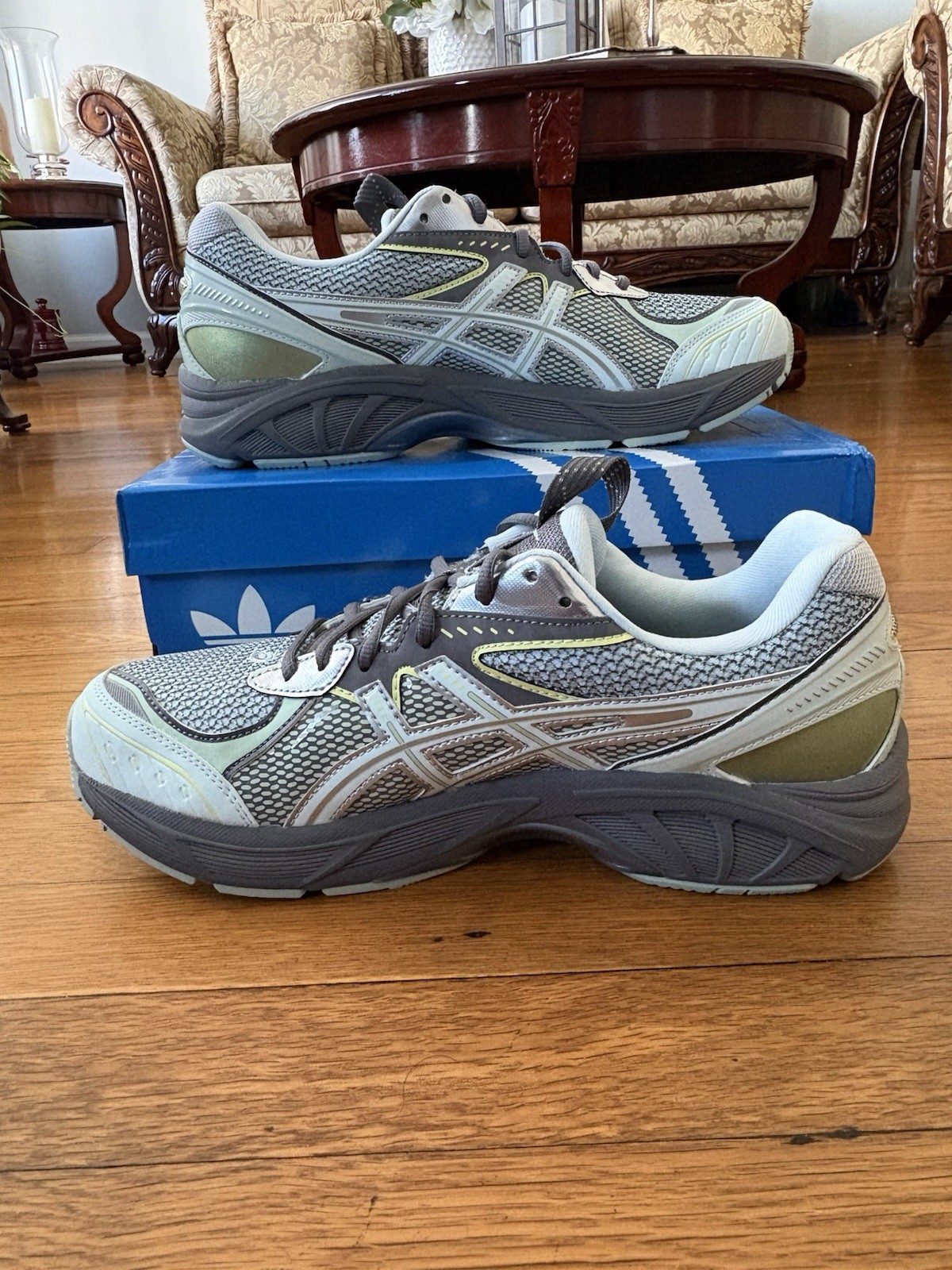 Asics GT-2160 Arctic Blue Green Sneakers Men’s Size 10.5 thumbnail 2