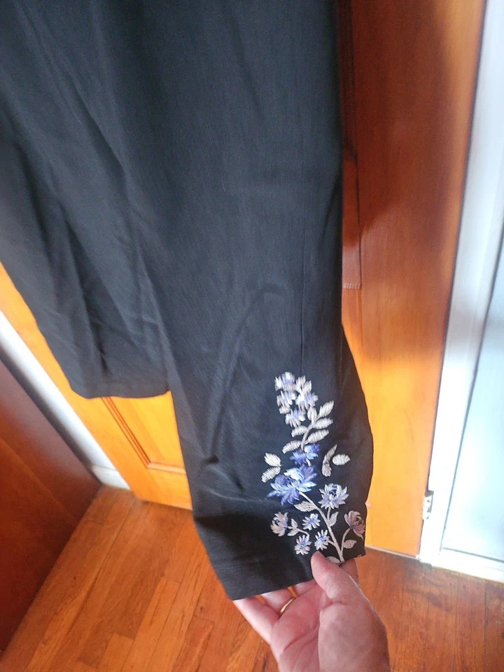 Pantalones elásticos negros Stonebridge para mujer bordados florales talla 18W nuevos sin etiquetas Foto 3 de 4