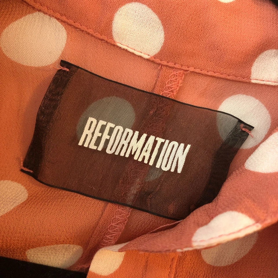 Mameluco Reformation Gilly manga corta bolsillos lunares rosa blanco 0 Foto 4 de 4