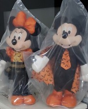 DISNEY MINNIE  MICKEY MOUSE HALLOWEEN CVS DOOR GREETER 23  NWT