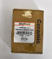Rear Ceramic Brake Pad Kit For Cadillac DTS 2007 Chevy Silverado 1500 Classic V8