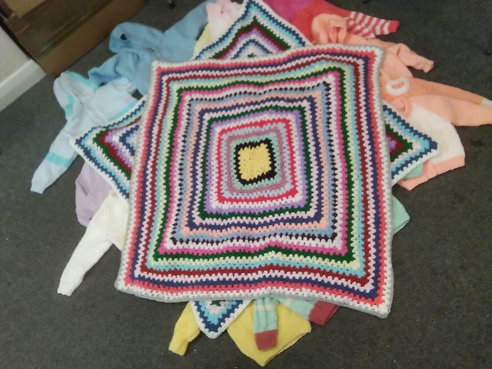 Job Lot 23 X Handknitted Crocheted Items Blankets Cardigans Hoodies eBay