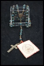 † ST THERESE LISIEUX ROSARY BLOOD STONE BEADS + 1 RELIC SANTA TERESINA FRANCE †