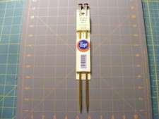 Boye 10-Inch Aluminum Single Point Knitting Needles, Size 7 color gold New