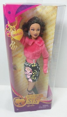 Barbie So In Style S.I.S. Trichelle Roca Wear 2009 Mattel T2658 NRFB
