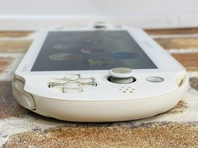 PS Vita PCH-2000 White ZA12 SONY PlayStation Japan Charger 8GB Tested EX DDP