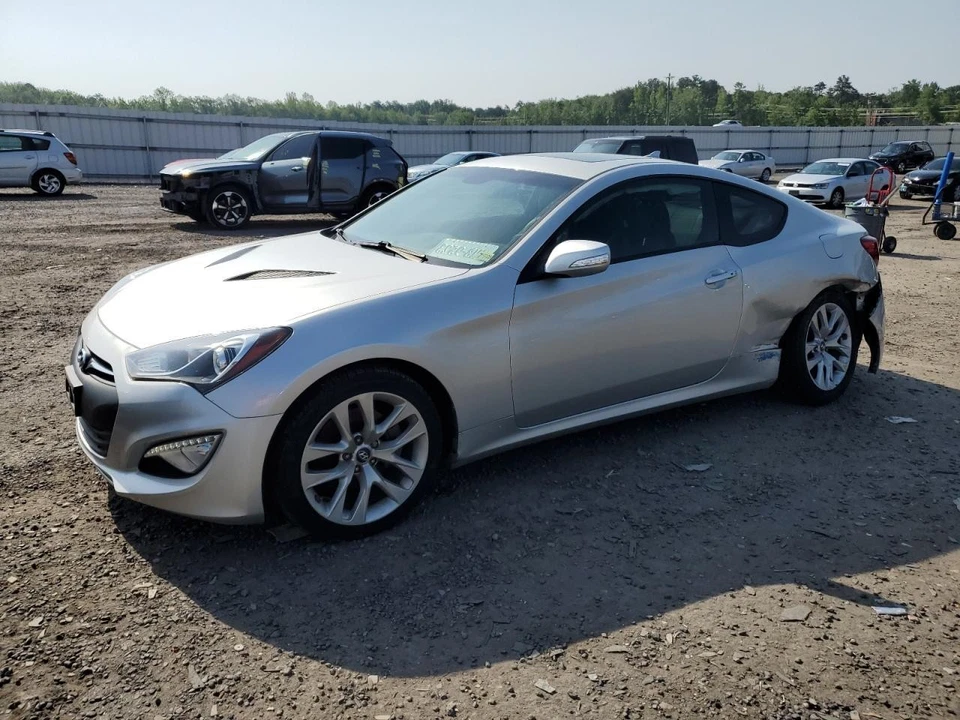 Used Hood fits: 2013 Hyundai Genesis Cpe Grade B Foto 4 de 4