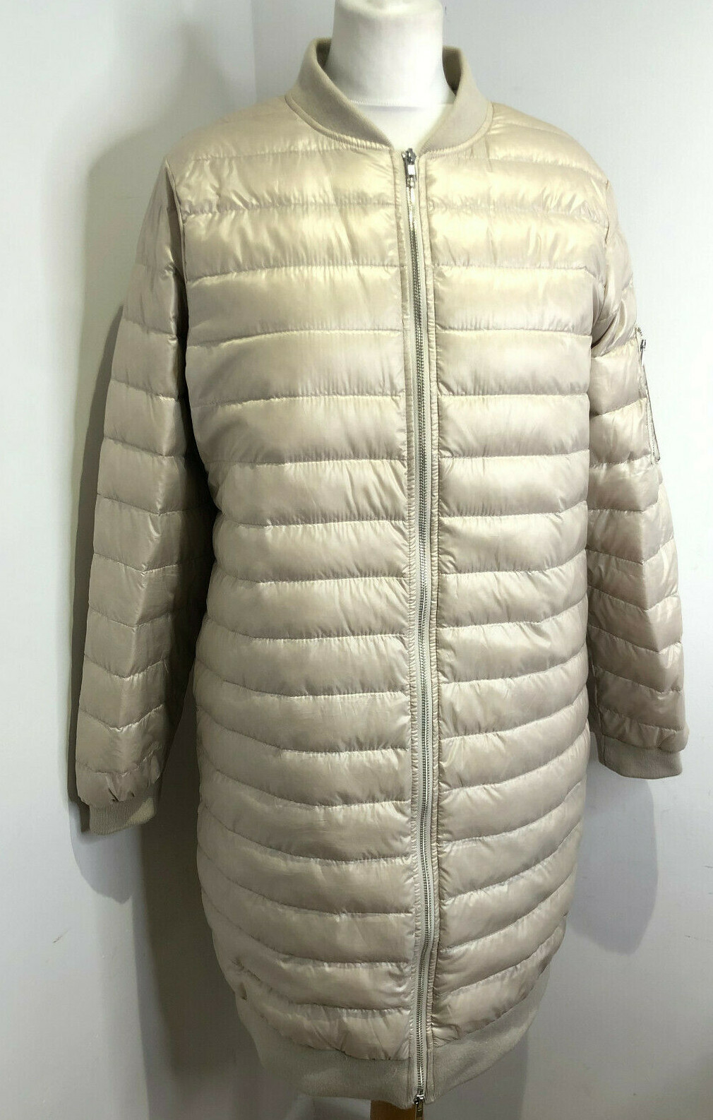 Zara Basic beige down feather long quilted bomber… - image 2