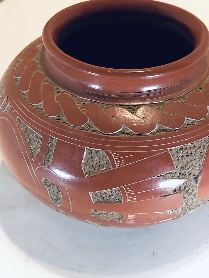 尼加拉瓜 San Juan De Orient 手工制作陶器 Felipe Gutieriez 著 — 第 2/4 张图片