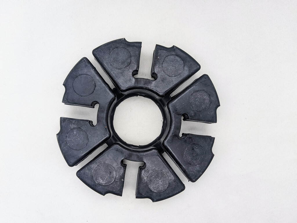Suzuki GT185 T125 GN250 TC120 Cushion Cush Drive Rubber NOS