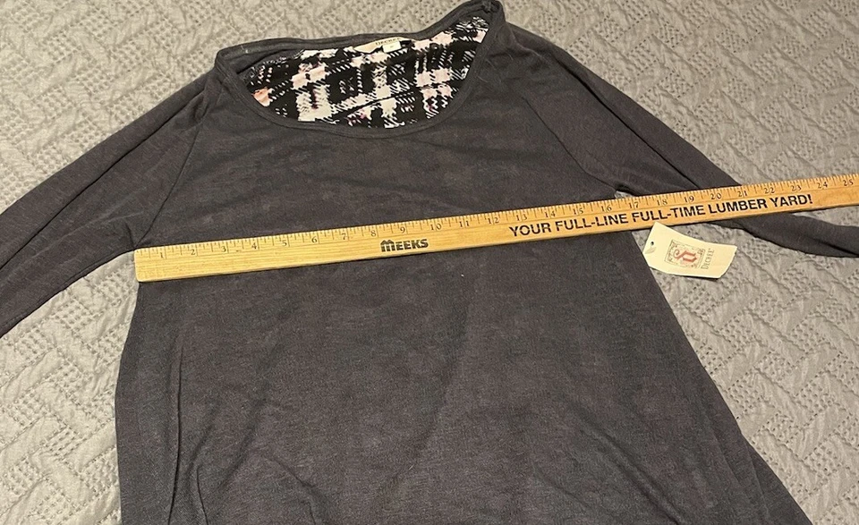 Blusa Top Decree Para Mujer Talla M Manga Larga Boho Corte Transparente A Cuadros Rosa Gris Foto 4 de 4