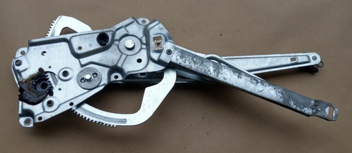 BMW E36 320I Touring Fensterheber Schere  elektrisch vorne rechts 1977610