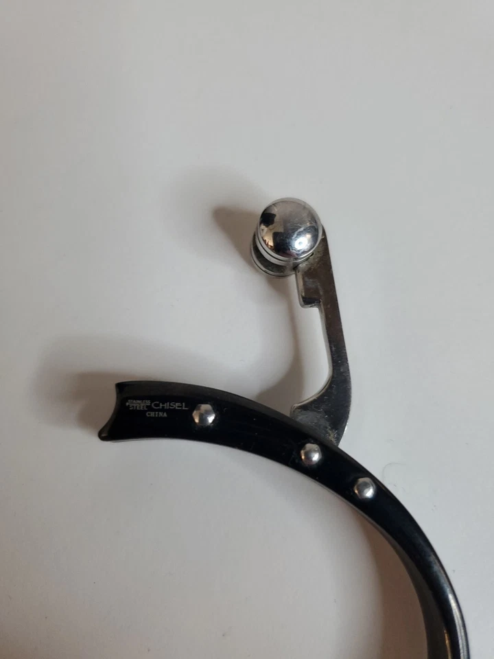 Vintage Industrial Style Chisel Stainless Steel Black/Silver PVC Hinged Bangle - Изображение 4 из 4