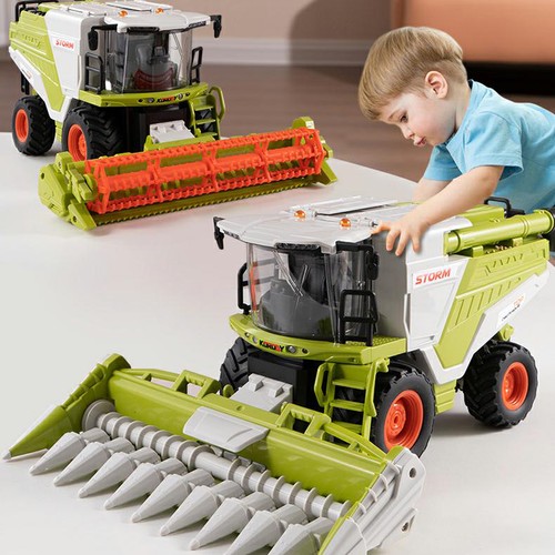 Harvester , 1:24 Scale Farm with Corn Cutting L1K3 - Picture 4 of 12