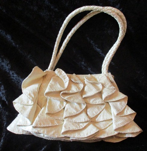 Vintage Samoe Ivory Colored Ruffled Snakeskin Evening Handbag w/Top Handles - Picture 2 of 6