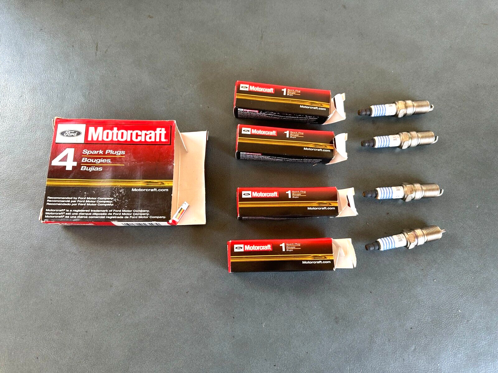 Ford Motorcraft AGSF-22F1 SP-521 Spark Plug Set Of 4 2009-2019 E-350 6.8L