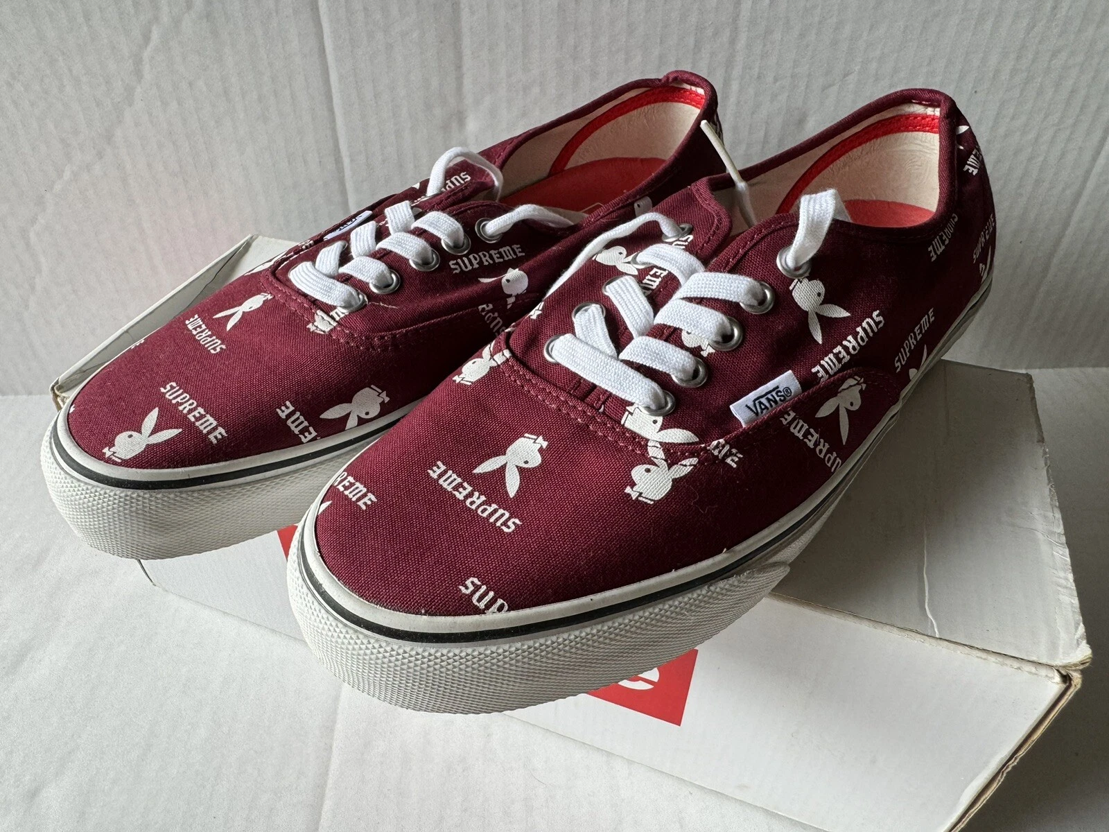Vans Authentic Pro Supreme Playboy taille 10 avec boîte d'origine Bourgogne
