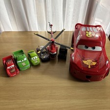 Disney Pixar Cars Lot Of 7 Diecast  Plastic Cars Lightning McQueen  More 
