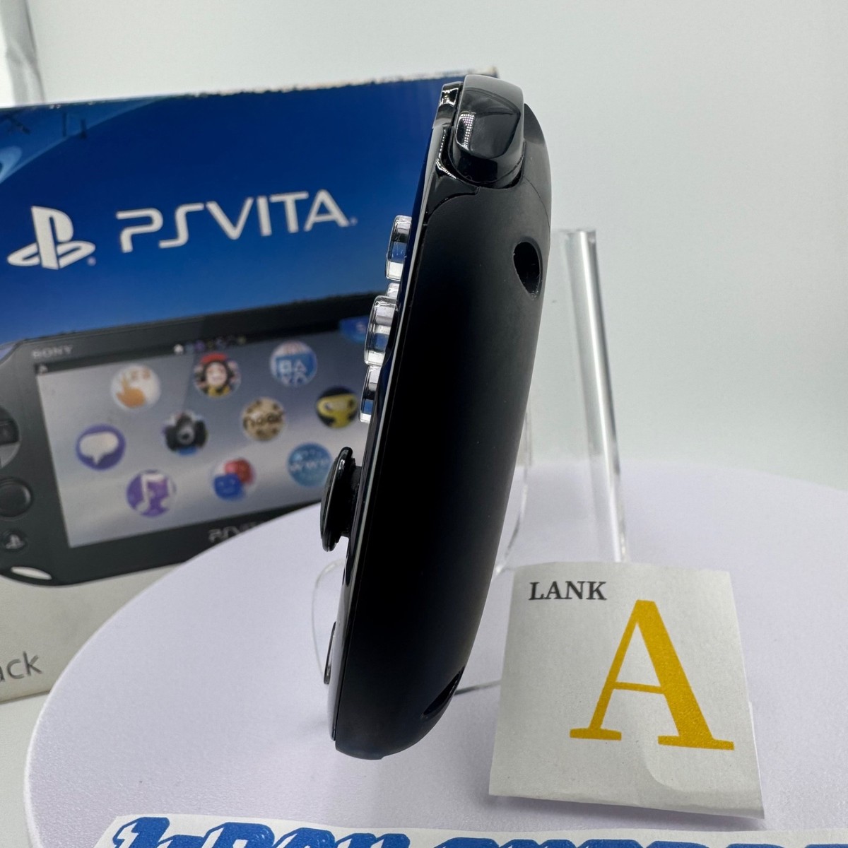 【とら】PlayStation®Vita PCH-2000 ZA11 $_57.JPG?set_id=8800005007