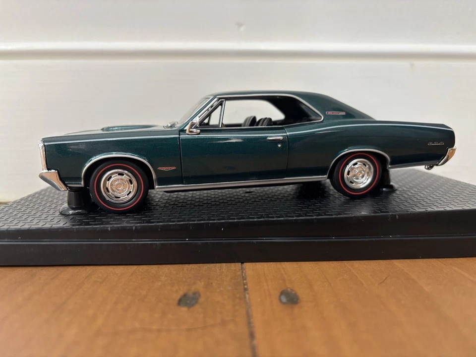 Classic Metal Works 1966 Turquoise Pontiac GTO Royal Bobcat 1:24 NIOB 1 of 4999 - Image 2 of 4