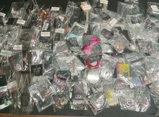 Jewelry NEW 100 pieces Paparazzi Lot - Necklaces - Bracelets - Earrings