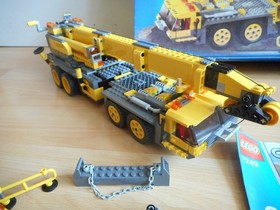 LEGO City Mobile Crane with Box (Lego No: 7249)
