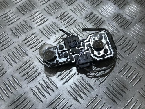 1h5945259 Lampenträger Rücklicht Rückleuchte innen Heckklappe  DE463711-69