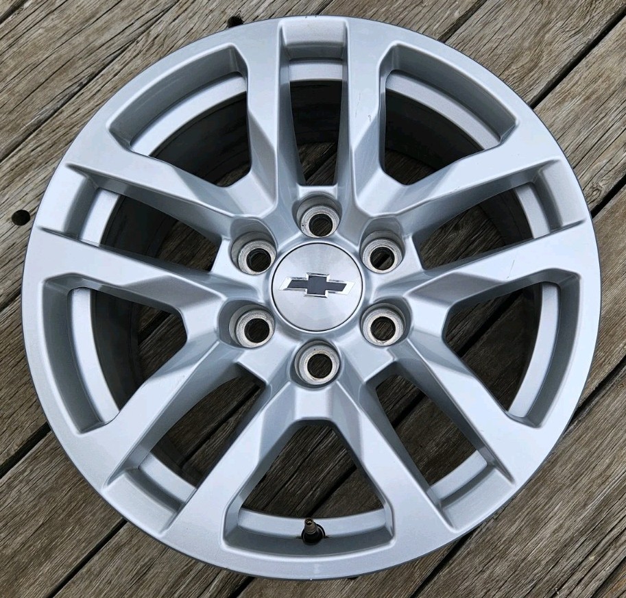 NiCe! Chevy Silverado GMC Sierra 1500 Tahoe Yukon OEM Wheel 18” Factory Rim 5912