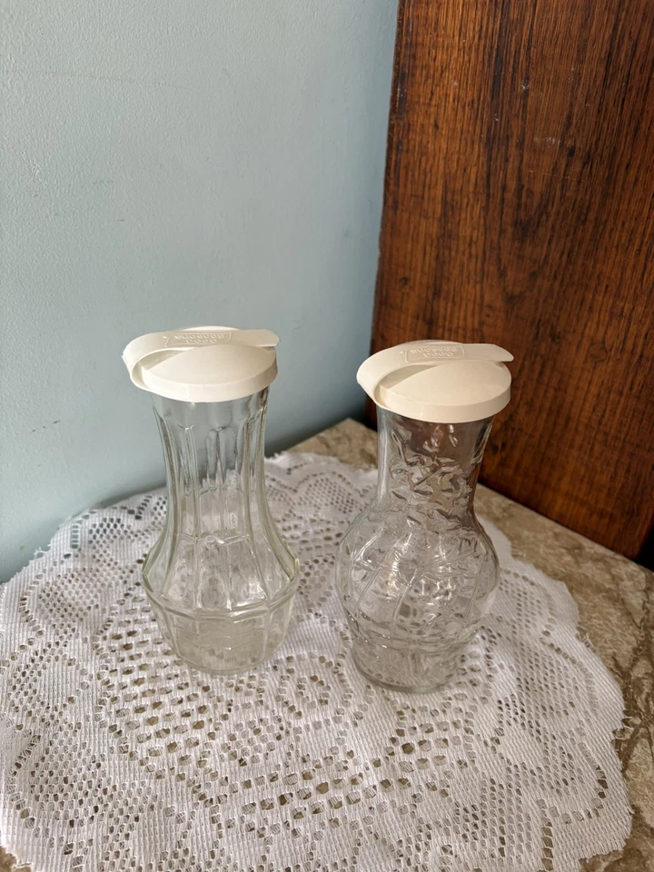 2 botellas de vidrio Good Seasons para aderezo para ensaladas - vinagre de aceite de vides y barril Foto 3 de 4