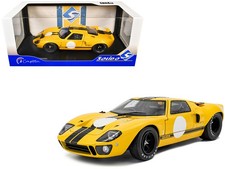 1968 Ford GT40 MK1 Yellow with Black Stripes "Competition" Series 1/18 Diecast M