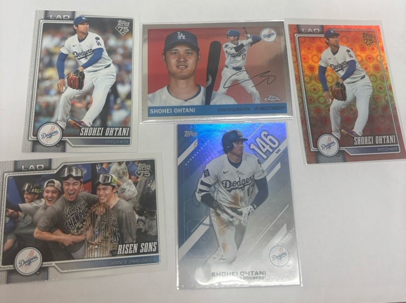 Topps Shohei Ohtani Dodgers 2026 Insert 5-Card Lot Chrome & 75th Anniv